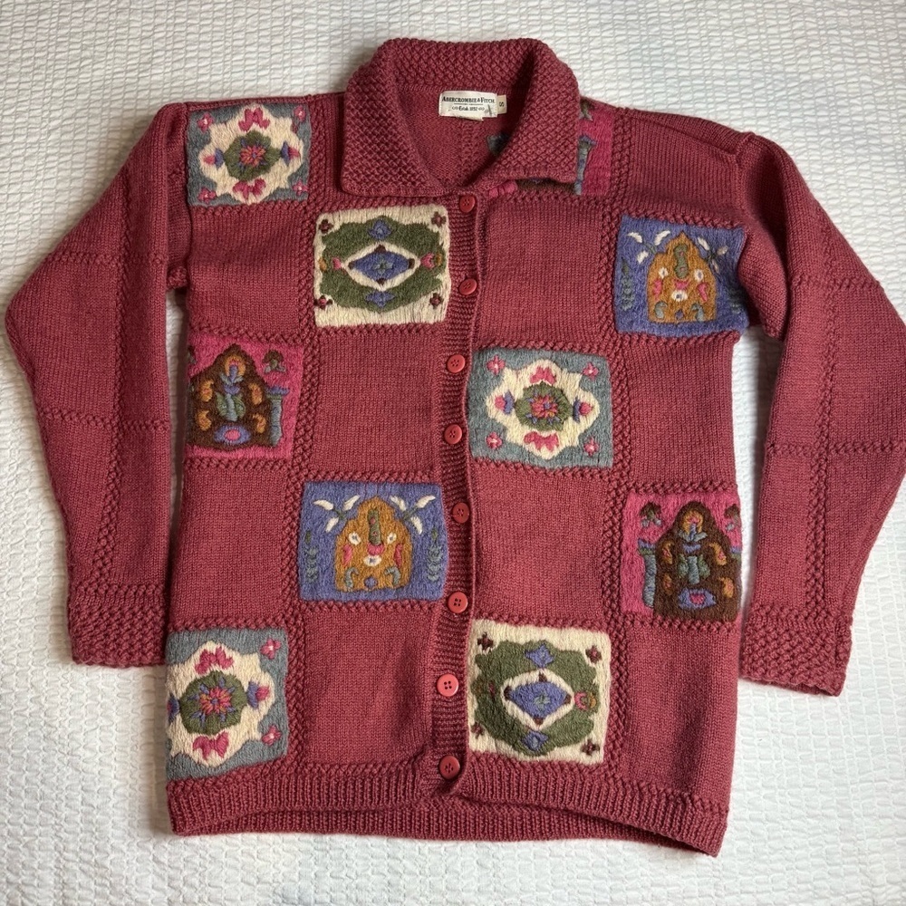 Vintage 80’s Abercrombie & Fitch Pink 100% Wool Knit with Patches style sz Small